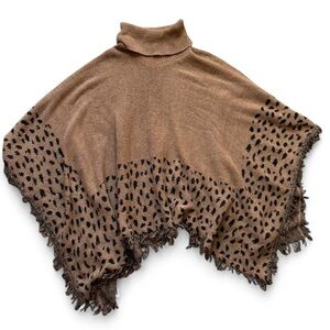 Entro brown cheetah print turtle neck poncho shawl with fringe trim size M/L NWT